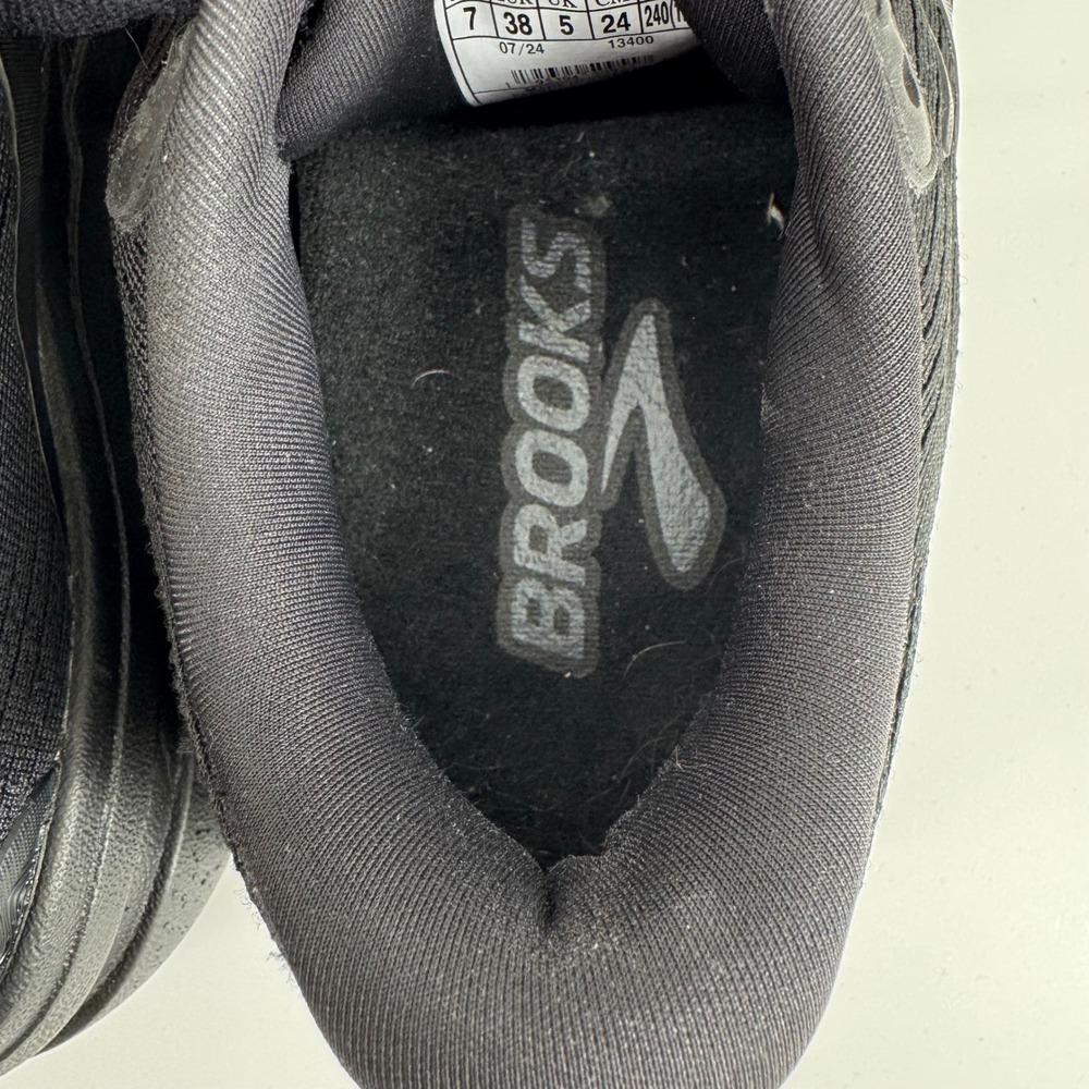 Brooks Ghost Max 2 Running Shoes Womens 7 All Black Cushioned 1204201B020 - Picture 13 of 14